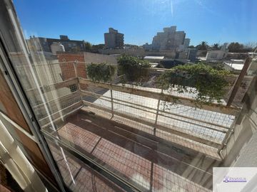 Departamento en venta de 2 dormitorios c/ cochera en 9 de Julio