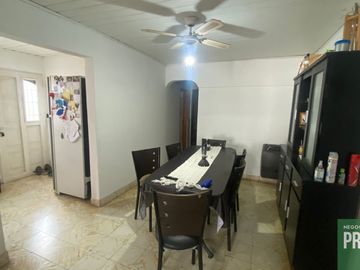 Casa en venta de 3 dormitorios en Luján