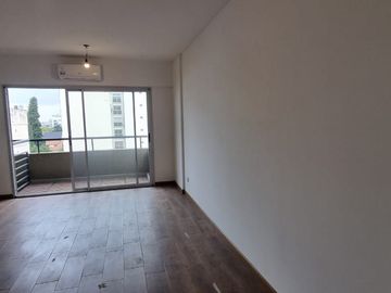Departamento monoambiente en venta  Flores capital federal