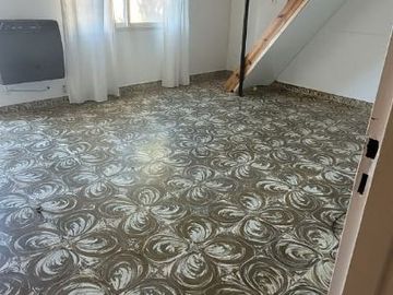 Casa en venta tres dormitorios con cochera. Espeche 150