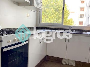 Departamento en venta Macrocentro Salta, 2 dormitorios, con cochera