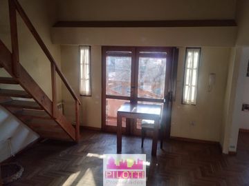 Casa en venta de 4 dormitorios c/ cochera en La Falda