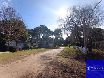 Terreno / Lote en venta de 3000m2 ubicado en La Lucila del Mar