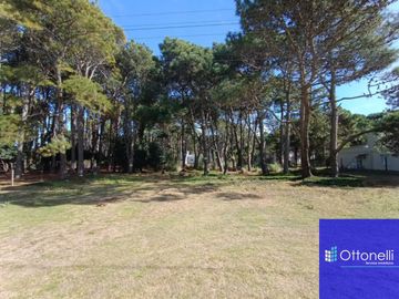 Terreno / Lote en venta de 3000m2 ubicado en La Lucila del Mar