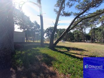 Terreno / Lote en venta de 3000m2 ubicado en La Lucila del Mar
