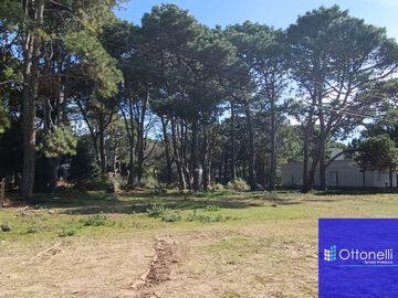 Terreno / Lote en venta de 3000m2 ubicado en La Lucila del Mar