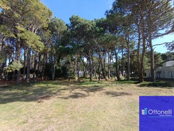 Terreno / Lote en venta de 3000m2 ubicado en La Lucila del Mar