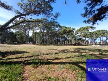 Terreno / Lote en venta de 3000m2 ubicado en La Lucila del Mar