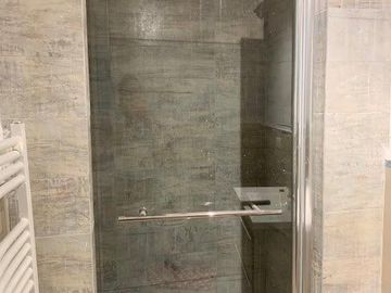 Departamento en venta de 2 dormitorios c/ cochera en Monte Hermoso
