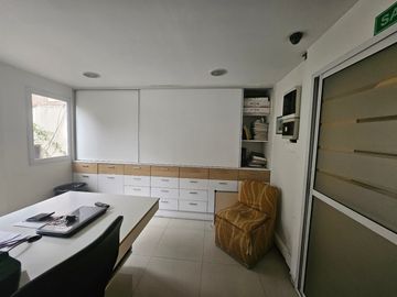 Casa en venta de 10 dormitorios c/ cochera en 5.ª Sección Residencial Sur