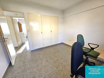 Departamento en venta de 3 dormitorios en Rosendo López