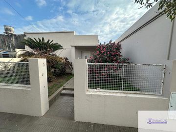 Casa en venta de 3 dormitorios c/ cochera en 9 de Julio