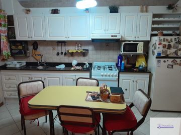 Casa en venta de 3 dormitorios c/ cochera en 9 de Julio