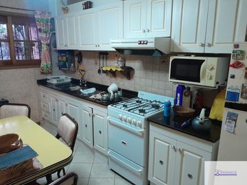 Casa en venta de 3 dormitorios c/ cochera en 9 de Julio