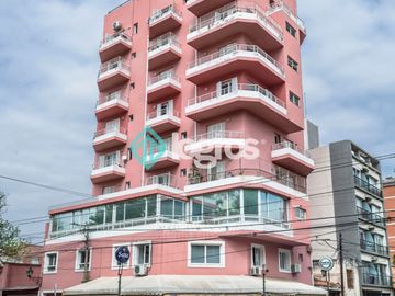 Departamento 3 dormitorios en venta en Juramento y Santiago del Estero