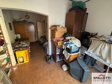 Casa en venta de 2 dormitorios c/ cochera en Ramos Mejía