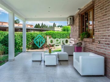 Casa en venta  en Barrio Privado Los Olmos - Salta