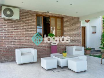 Casa en venta  en Barrio Privado Los Olmos - Salta