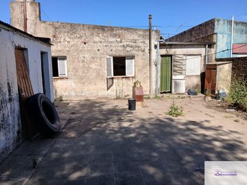 Casa en venta de 2 dormitorios c/ cochera en 9 de Julio