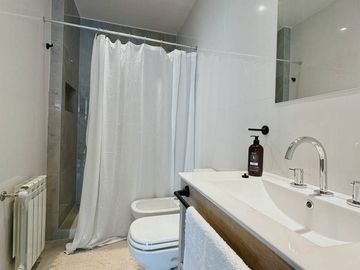 Departamento en venta de 2 dormitorios c/ cochera en Centro