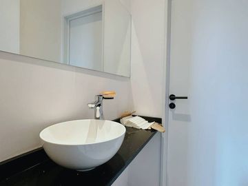 Departamento en venta de 2 dormitorios c/ cochera en Centro