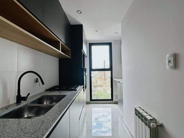 Departamento en venta de 2 dormitorios c/ cochera en Centro