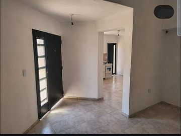 Casa en venta de 2 dormitorios c/ cochera en Sumalao