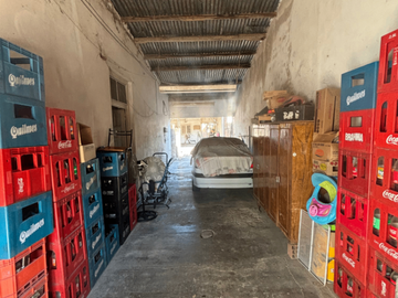Inmueble 10 x 40 con 3 departamentos y local comercial. José Maria Paz 1435