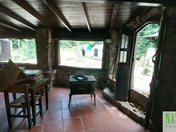 Chalet con dependencia en venta en Sierra de los Padres - 2 lotes