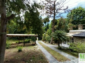 Chalet con dependencia en venta en Sierra de los Padres - 2 lotes