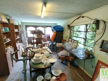 Chalet con dependencia en venta en Sierra de los Padres - 2 lotes