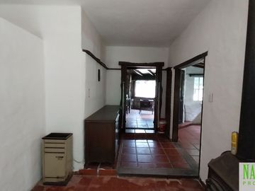 Chalet con dependencia en venta en Sierra de los Padres - 2 lotes