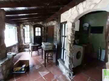 Chalet con dependencia en venta en Sierra de los Padres - 2 lotes