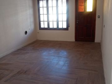 Casa en venta de 2 dormitorios c/ cochera en Pacífico