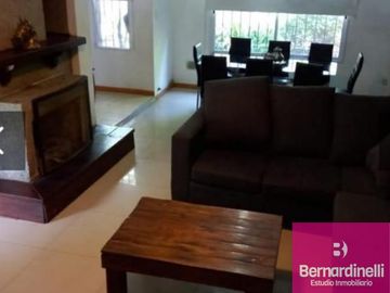 Casa en venta de 4 dormitorios en Bella Vista