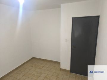 Departamento en venta de 2 dormitorios c/ cochera en Godoy Cruz