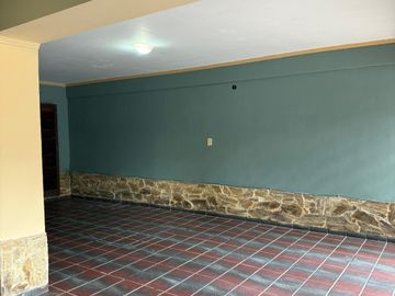 Casa Venta 4 dormitorios c/cochera B. FEPUT (300 mts de Av. America) S.M. de Tuc