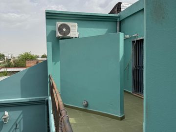 Casa Venta 4 dormitorios c/cochera B. FEPUT (300 mts de Av. America) S.M. de Tuc
