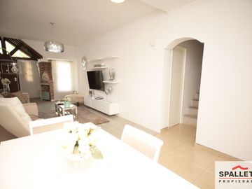 Dúplex en venta de 4 dormitorios c/ cochera en Ramos Mejía