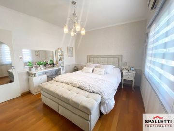 Dúplex en venta de 4 dormitorios c/ cochera en Ramos Mejía