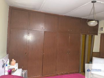 Casa en venta de 6 dormitorios c/ cochera en Las Tortugas