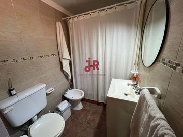 CODIGO 301 - DEPARTAMENTO DE 2 AMBIENTES CENTRO PINAMAR