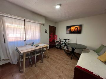 CODIGO 301 - DEPARTAMENTO DE 2 AMBIENTES CENTRO PINAMAR