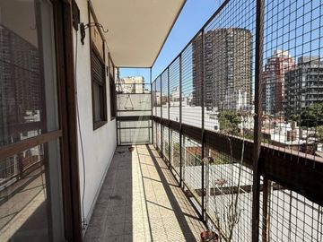 Departamento en venta de 3 dormitorios c/ cochera en Palermo