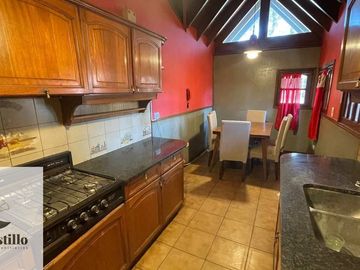 Casa en venta de 4 dormitorios en Ituzaingó Norte