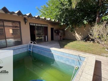 Casa en venta de 4 dormitorios en Ituzaingó Norte