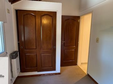Dúplex 3 ambientes venta Barrio cerrado maria del parque