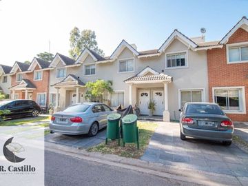 Dúplex 3 ambientes venta Barrio cerrado maria del parque