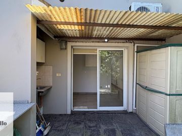 Dúplex 3 ambientes venta Barrio cerrado maria del parque
