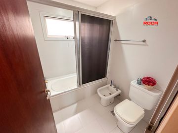 Duplex en venta en Huaico a metros de Av. Bolivia